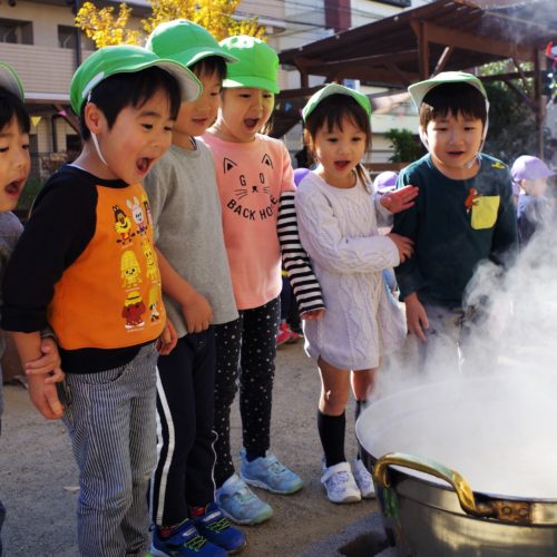 豚汁作った！【パリス錦町保育園】