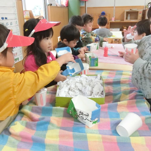 ポップコーンやさん開店! 【パリス保育園】 ポップコーンやさん開店! 【パリス保育園】