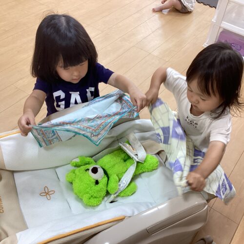 お世話大好き！🐻 【パリス将監西保育園】