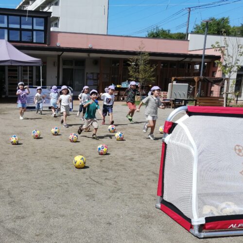 青空 サッカー教室⚽【パリス将監西保育園】